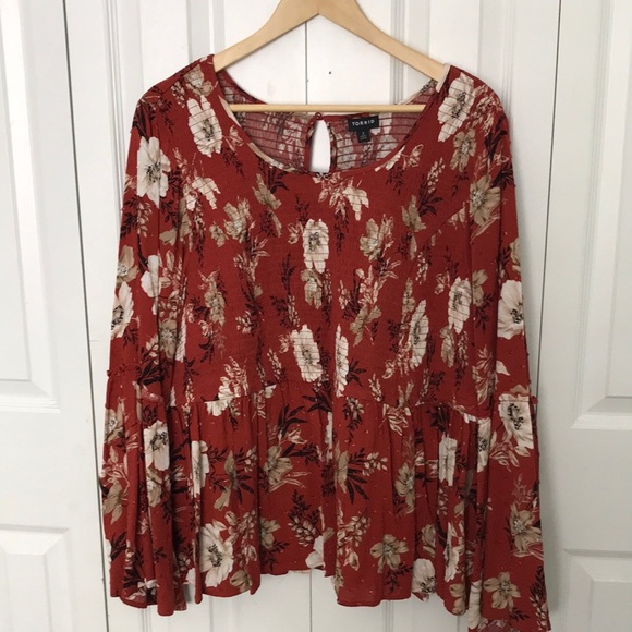 Torrid Baybydoll Top With Bell Sleeves Sz 3 - Picture 3 of 12